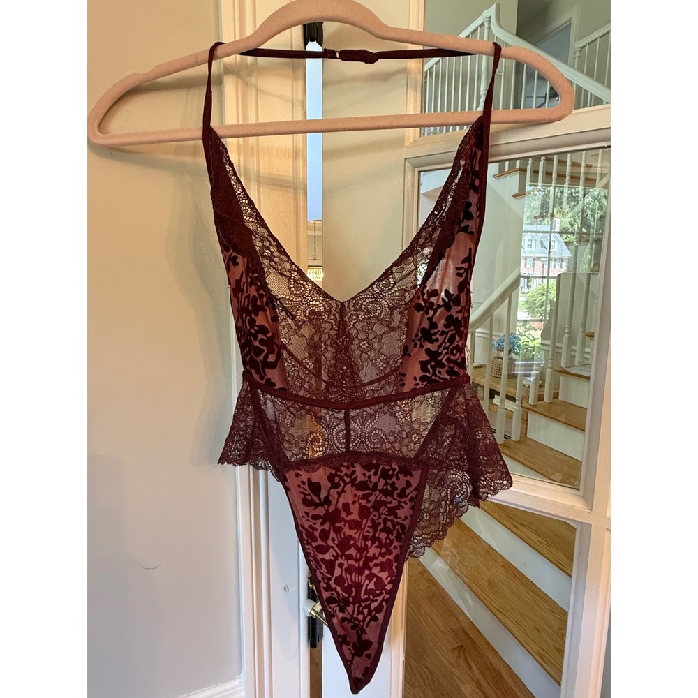 In Bloom by Jonquil Burgundy Lace Burnout Velvet Peplum Bodysuit OPU197 Small